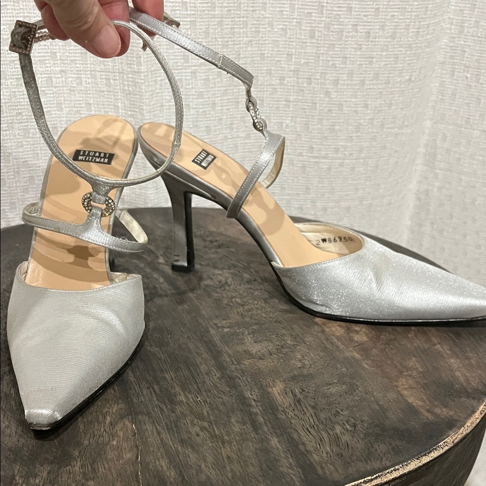 Vintage Stuart Weitzman Silver Pointed Toe Heels